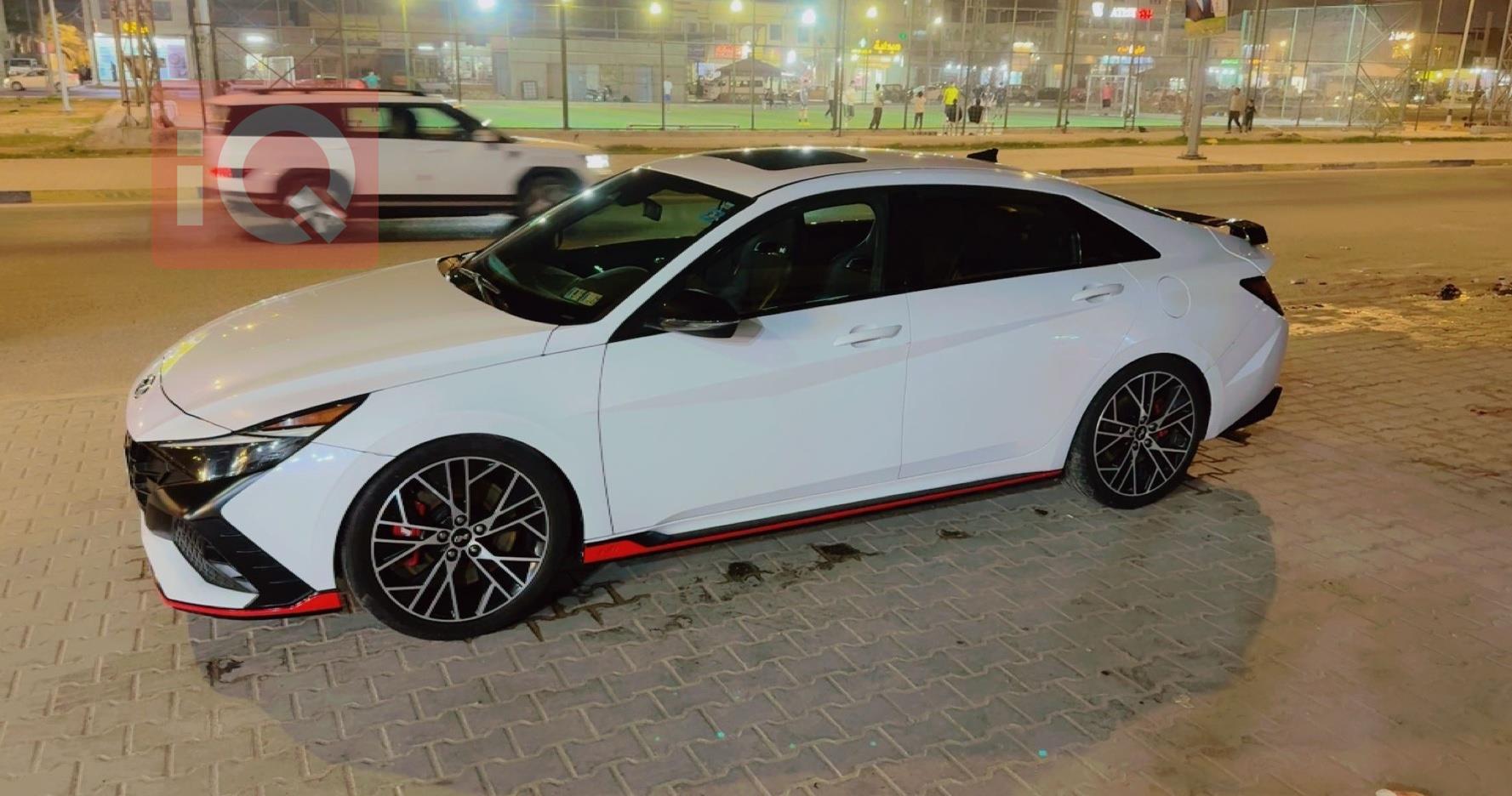 هیوندای ئەلەنترا